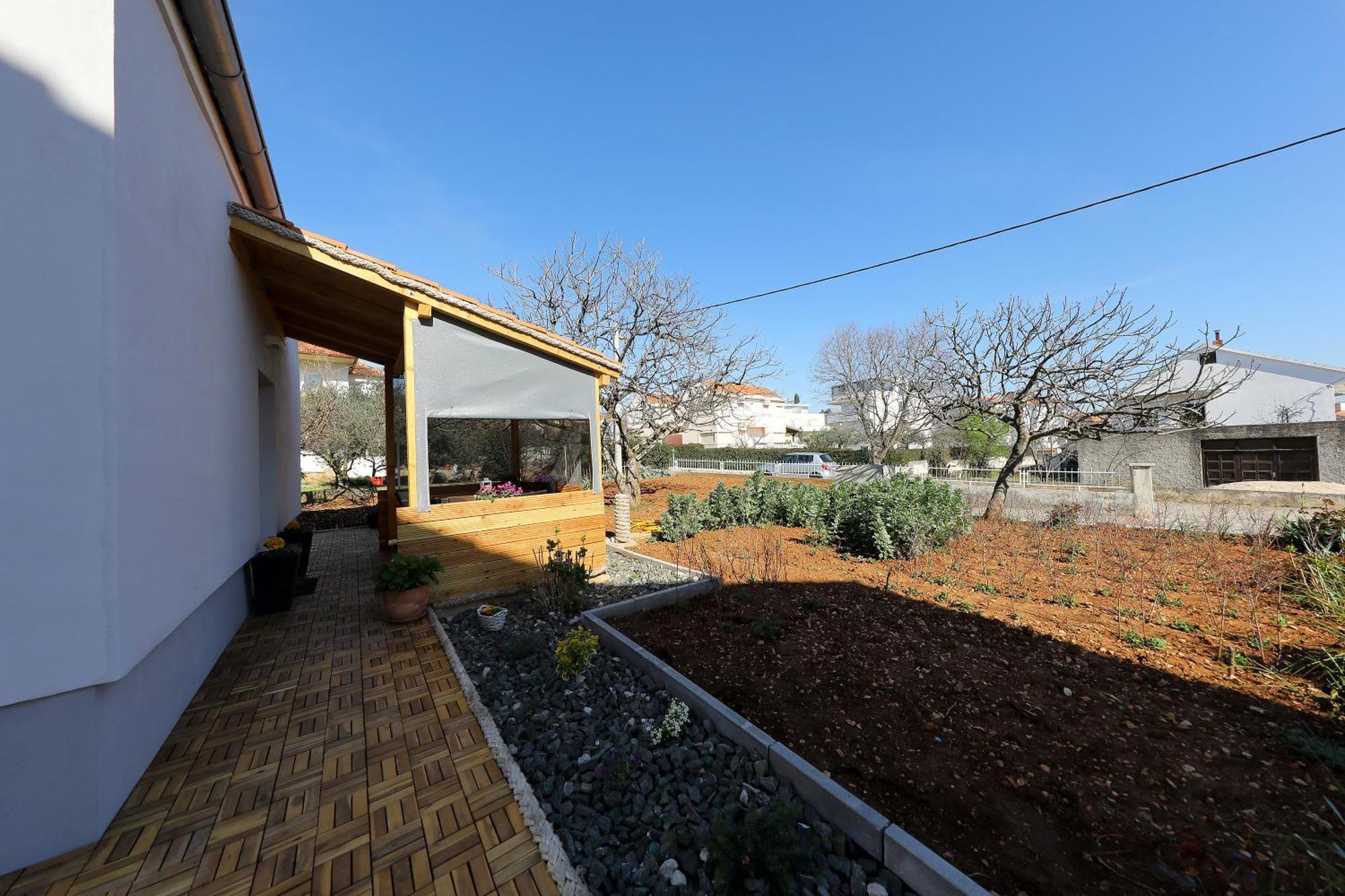 Studio Apartman Summer Flower Zadar Exterior photo
