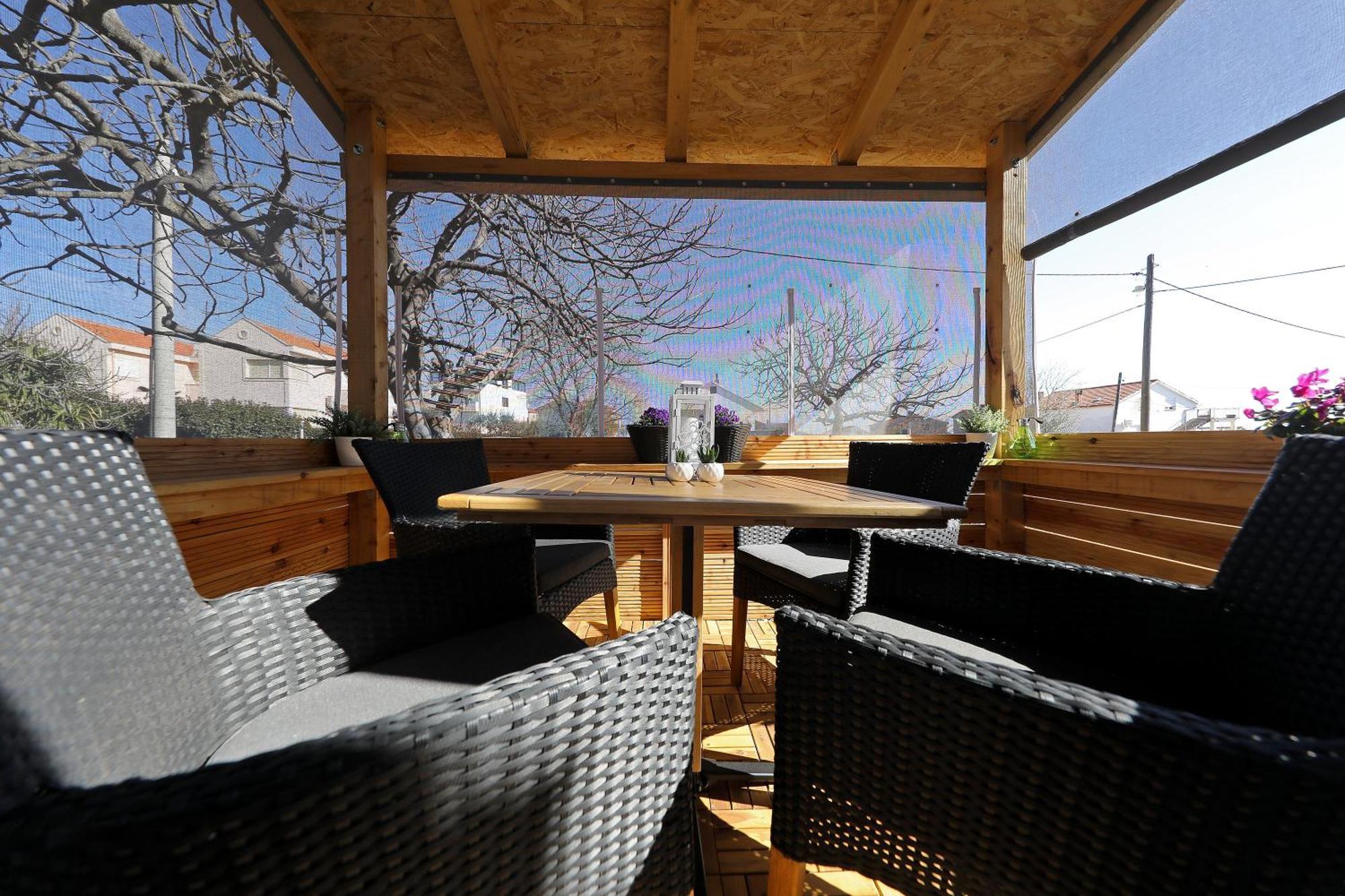 Studio Apartman Summer Flower Zadar Exterior photo