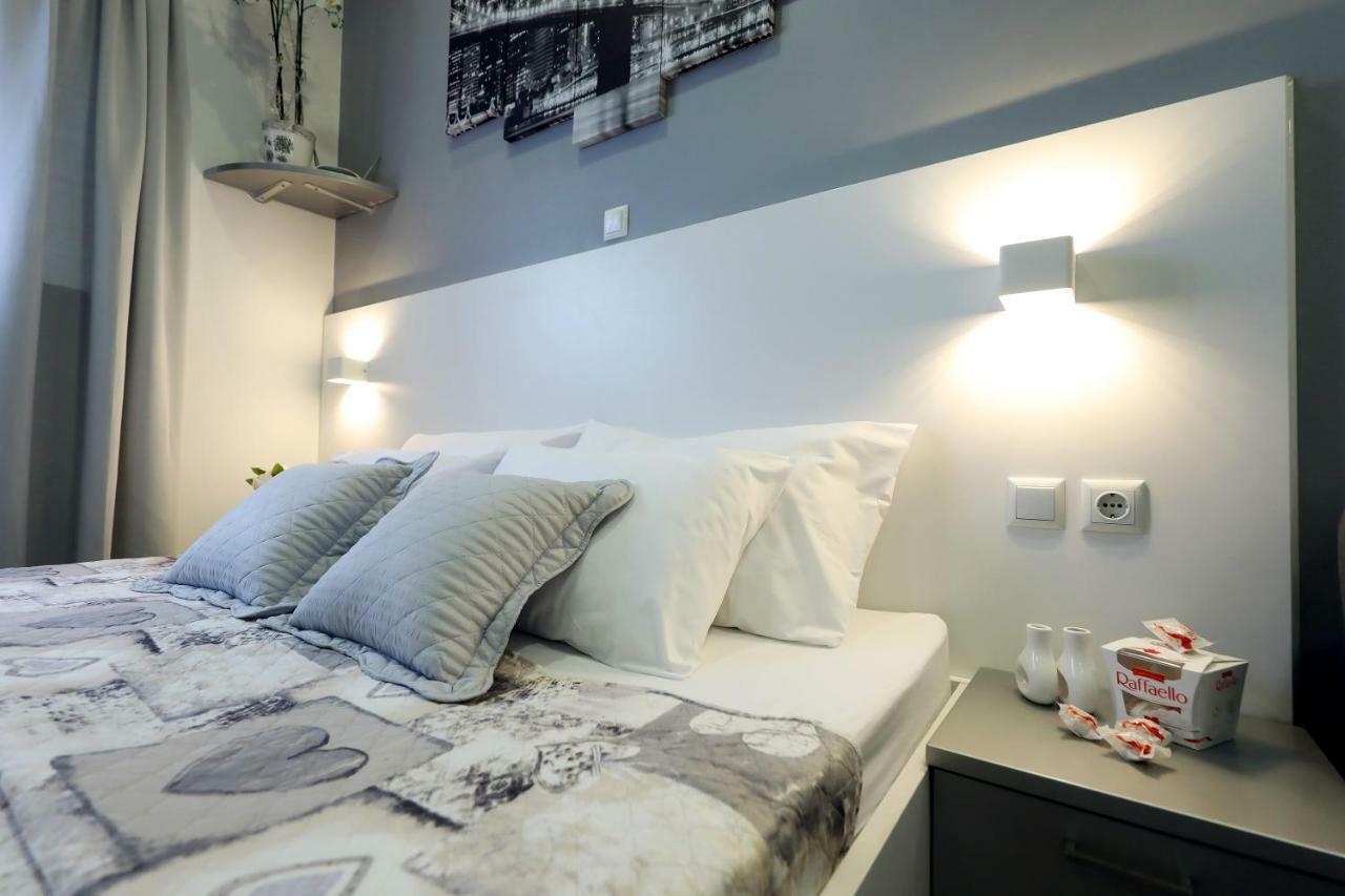 Studio Apartman Summer Flower Zadar Exterior photo