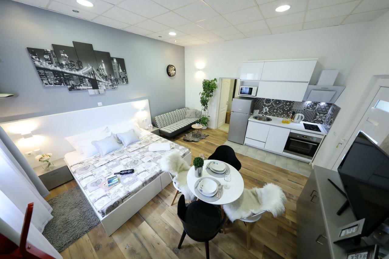 Studio Apartman Summer Flower Zadar Exterior photo